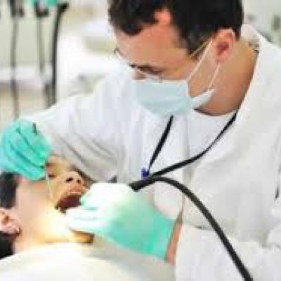 استخدام دندانپزشک استخدام دندانساز تجربی